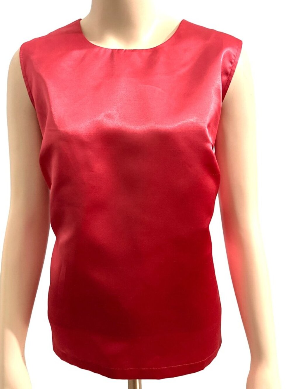 Sleeveless Red Tank Top Size 10 Shiny Polyester Casual Work Brunch Staple
